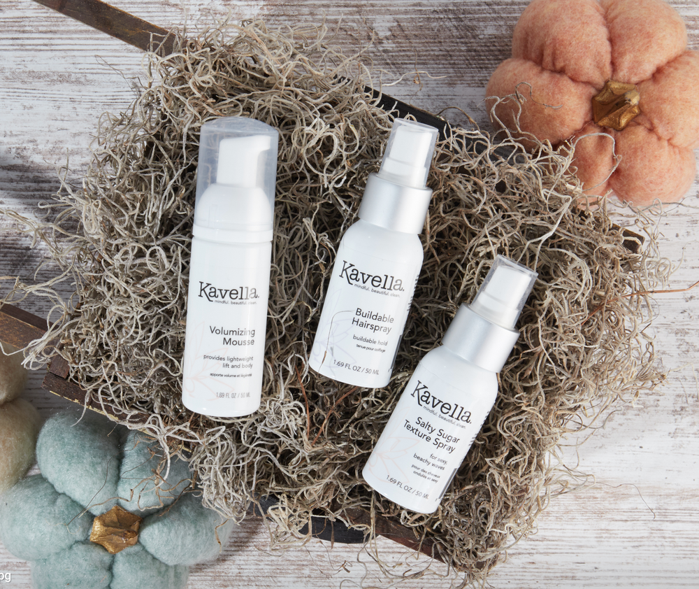 
                  
                    Salon Sample Kits
                  
                